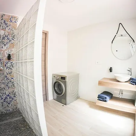Yanna Holiday home